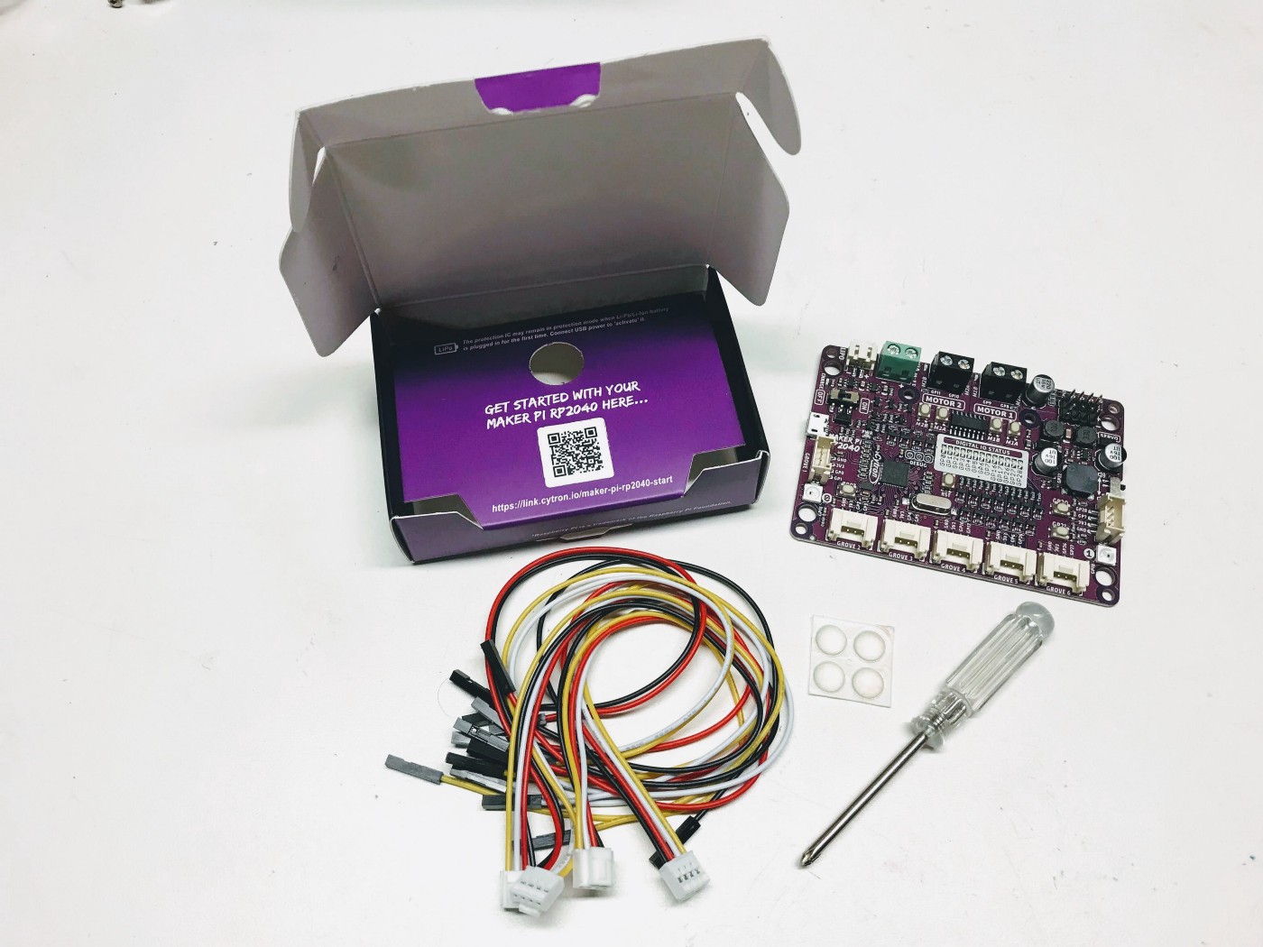 Maker Pi RP2040 Kit